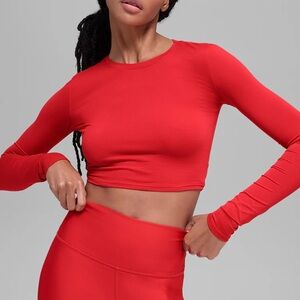 Alo new with tags Alosoft Crop Finesse Long Sleeve bright red XXS
